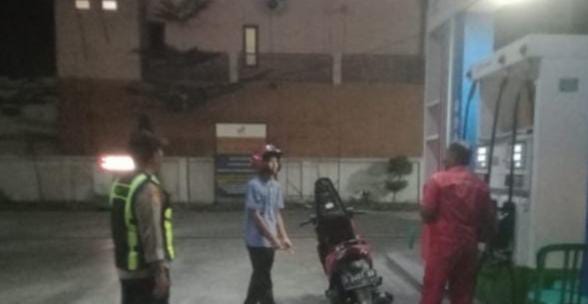 Piket jaga Polsek Sukosewu laksanakan Patroli Malam 