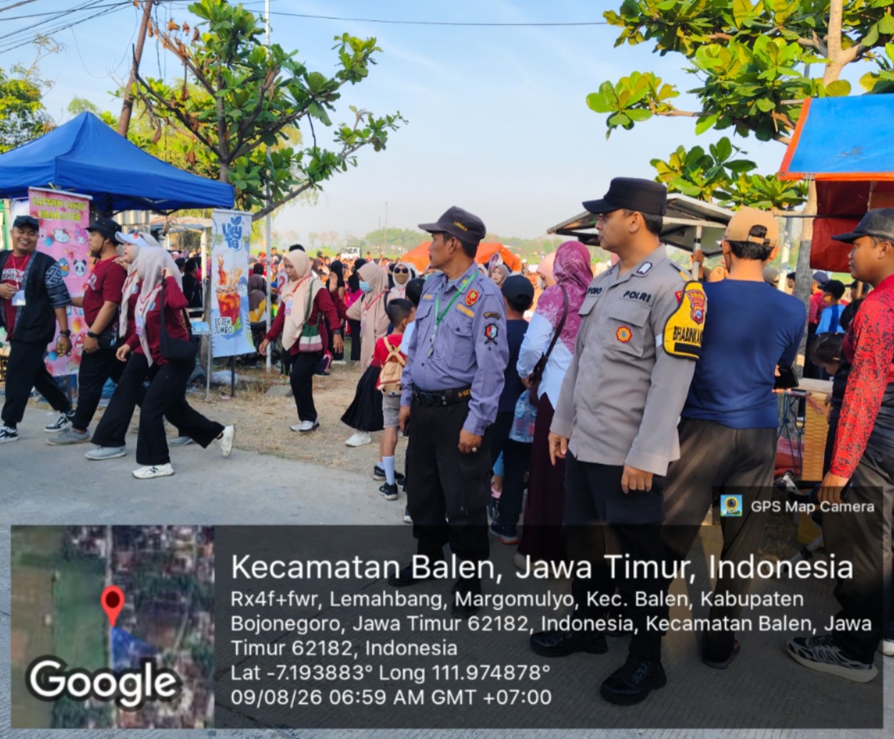 Bhabinkamtibmas dan Babinsa amankan giat jalan sehat