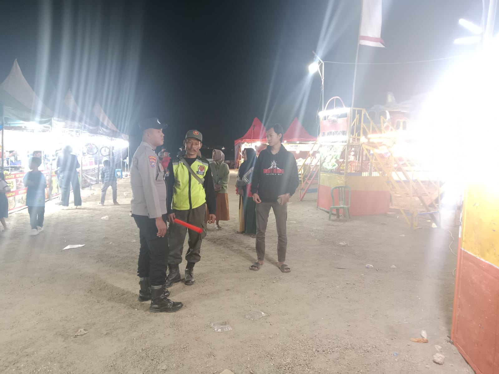 Polsek Ngasem Laksanakan Patroli Pasar Malam