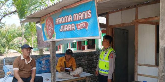 Piket jaga polsek Sukosewu laksanakan patroli siang