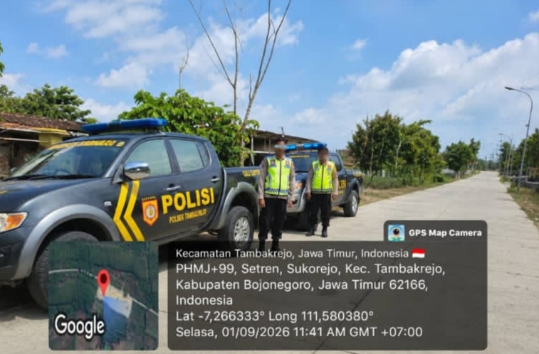 Patroli bersinggungan Gelar Patroli sampai diperbatasan Polsek Tambakrejo laksanakan giat patroli bersinggungan