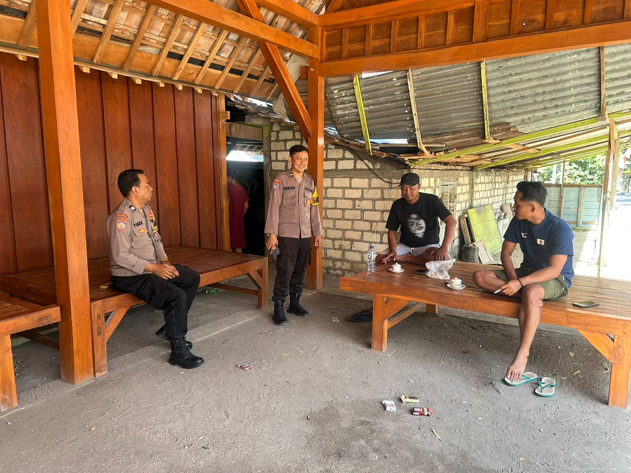 Patroli Dialogis Polsek Malo Sampaikan Pesan-pesan Kamtibmas kepada masyarakat