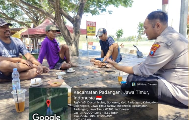 Polsek Padangan Laksanakan Patroli Dialogis, Sampaikan Imbauan Kamtibmas