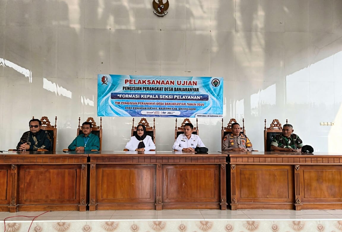 Kapolsek Baureno Hadir Dalam Pelaksanaan Ujian Pengisian Perangkat Desa Banjaranyar