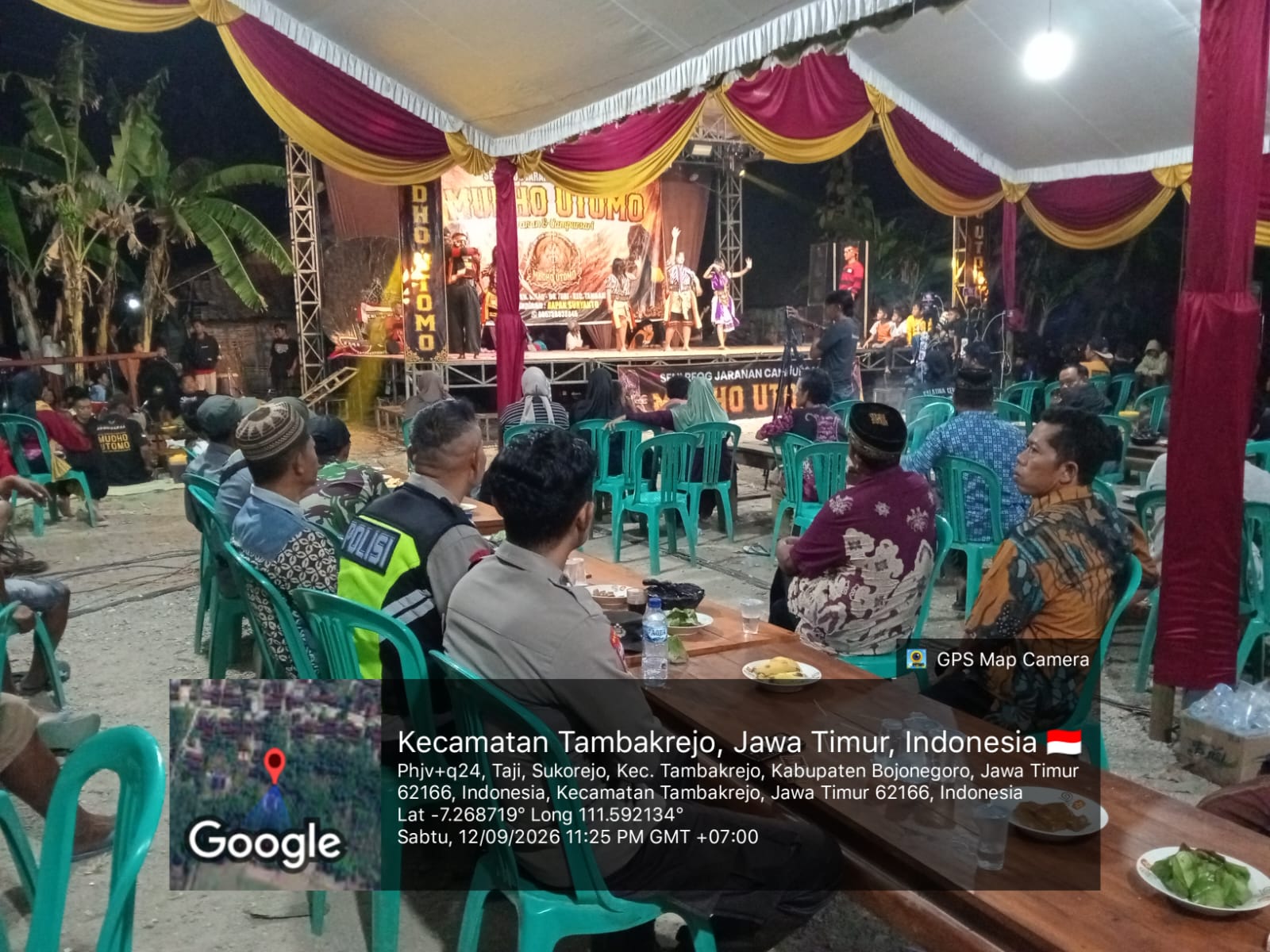Polsek Tambakrejo Amankan Kegiatan masyarakat reog dalam rangka acara hajat khitan di Desa Sukorejo