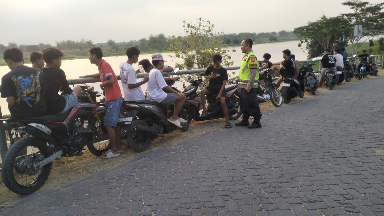 Tindak Lanjuti Keresahan Warga Desa Padang, Polsek Trucuk Imbau Larangan Penggunaan Knalpot Brong