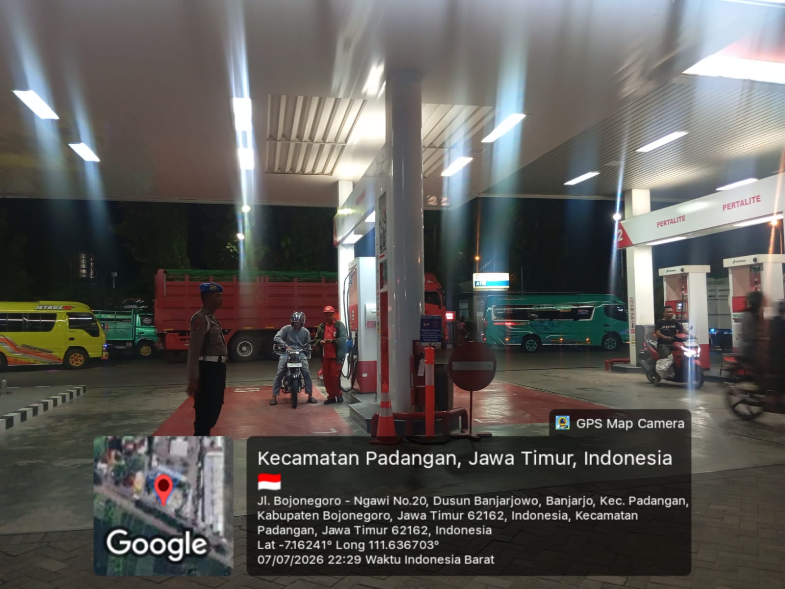 Antisipasi Tindak Kejahatan, Polsek Padangan Gelar Patroli Malam di Objek Vital