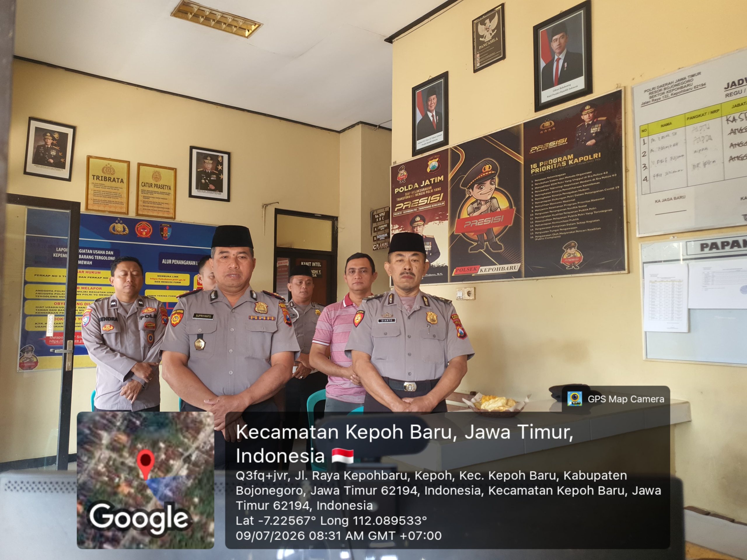 Anggota Polsek Kepohbaru Ikuti Giat Pembinaan Rohani Dan Mental