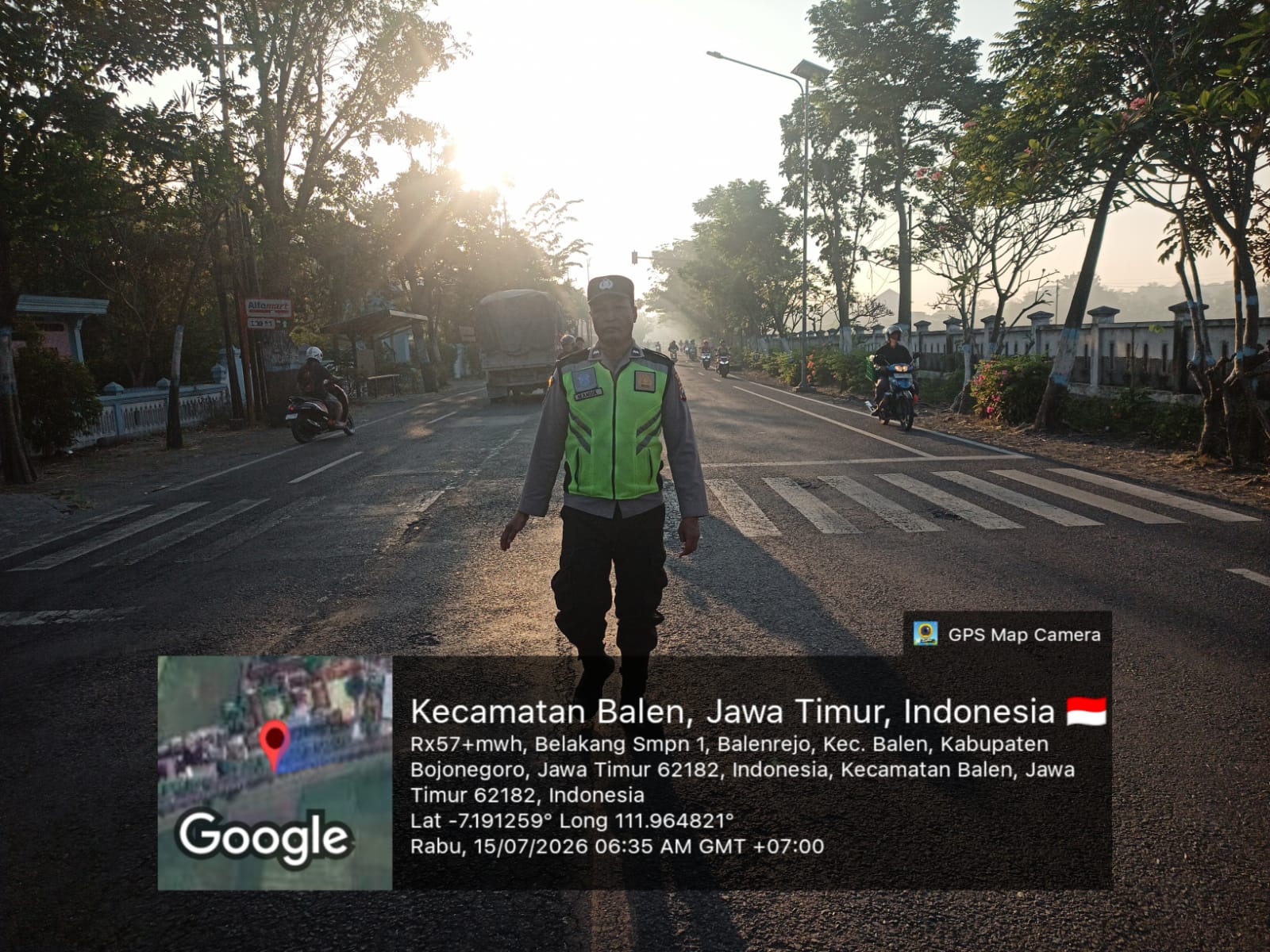 Polsek Balen laksanakan giat sapa pagi di penggal jalan