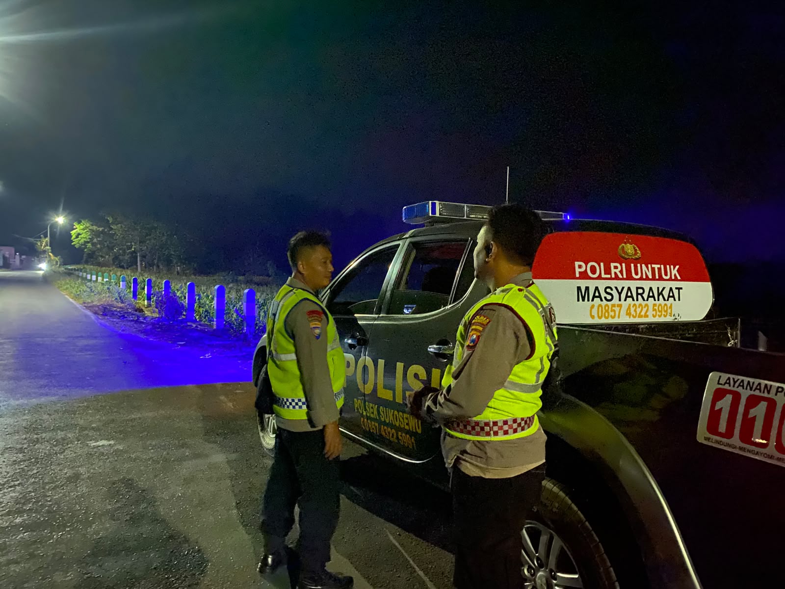 Piket jaga Polsek Sukosewu laksanakan Patroli Malam