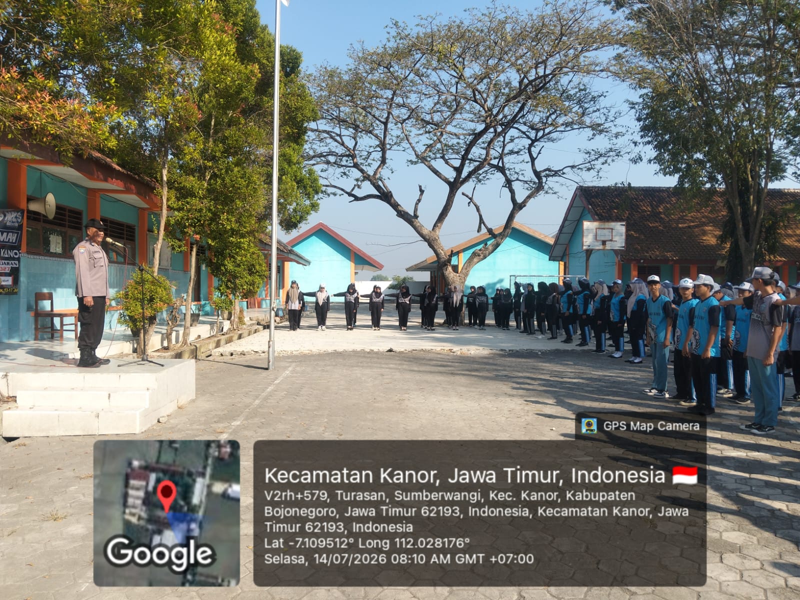 Bentuk Kedisiplinan Pelajar Polsek Kanor dan Koramil Kanor Berikan Pelatihan Baris Berbaris