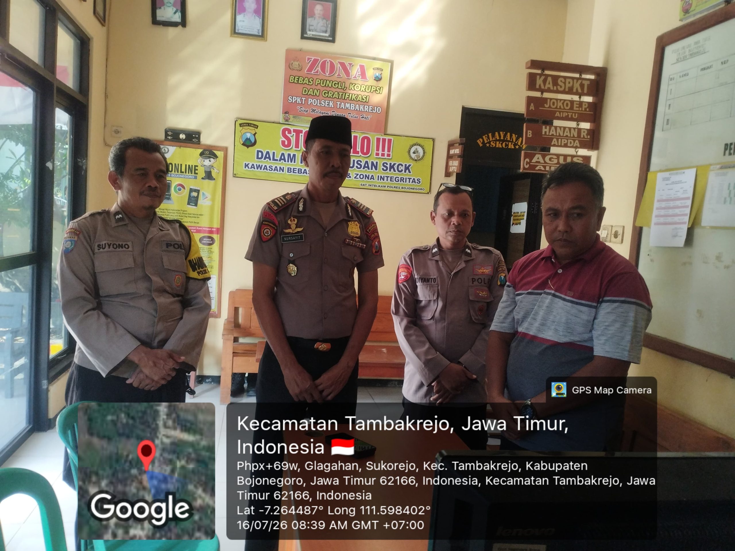 Melalui Zoom Binrohtal jajaran Polres, Polsek Tambakrejo Tingkatkan Keimanan Dan Ketaqwaan Personelnya