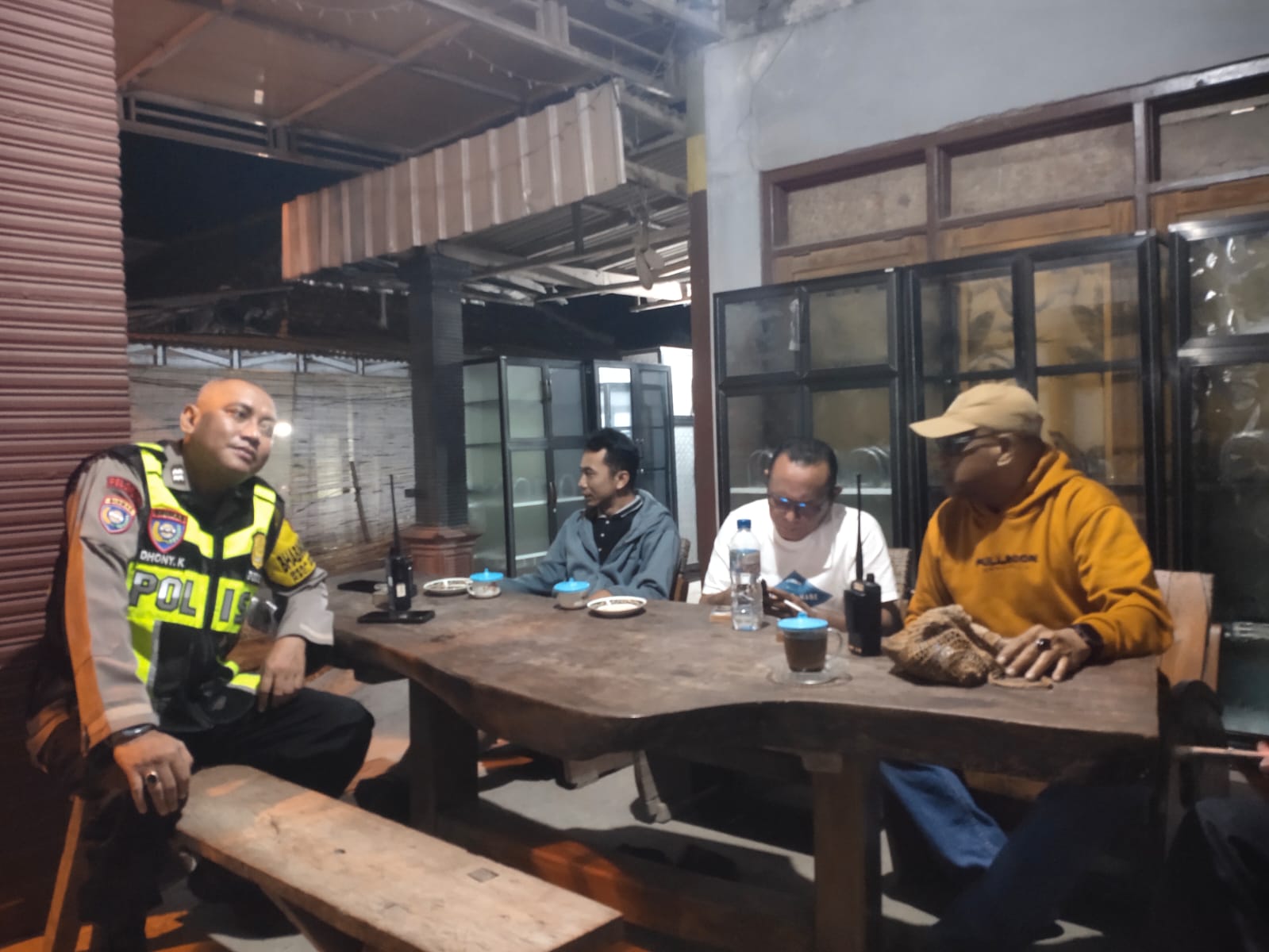 Kapolsek Gondang Sambang dan dialogis dengan warga Desa
