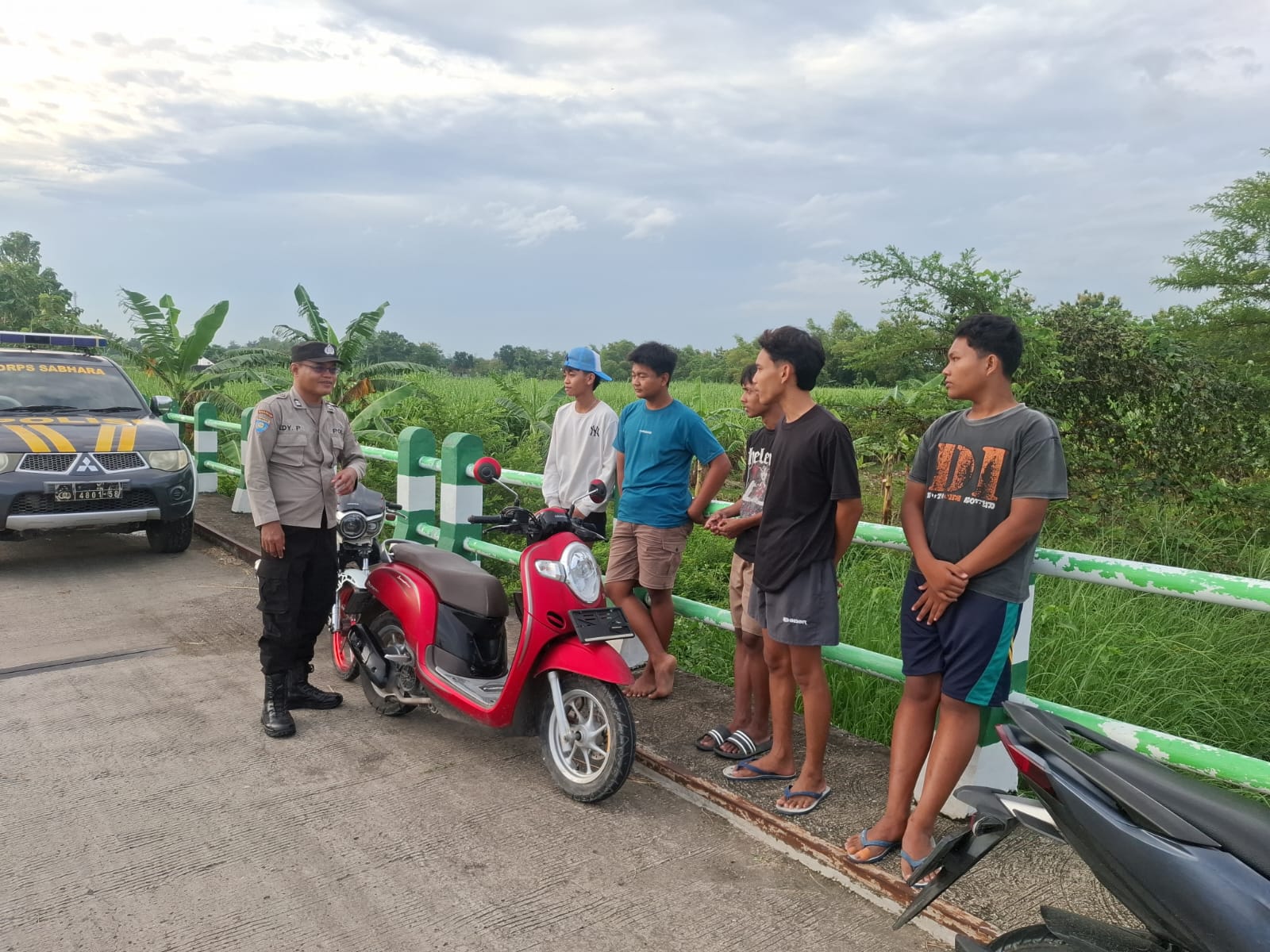 CEGAH BALAP LIAR GANGUAN KAMTIBMAS POLSEK GAYAM DAN POLSEK PURWOSARI GELAR PATROLI BERSINGGUNGAN