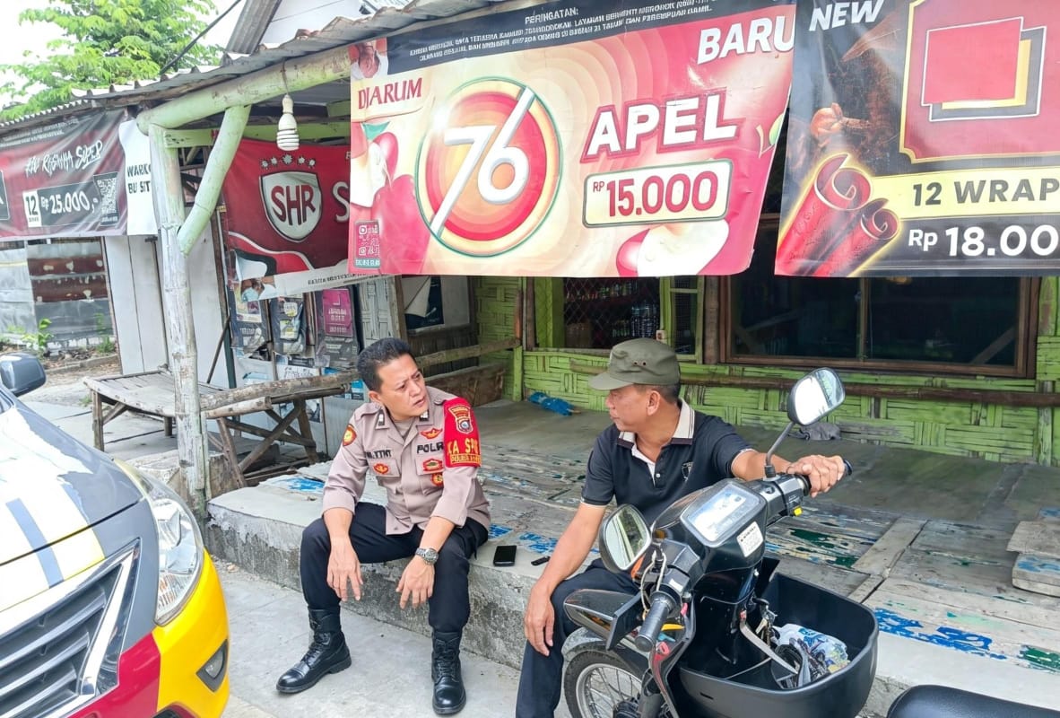 Sambang Dialogis, Personil Polsek Baureno Ajak Warga Jaga Situasi Kamtibmas