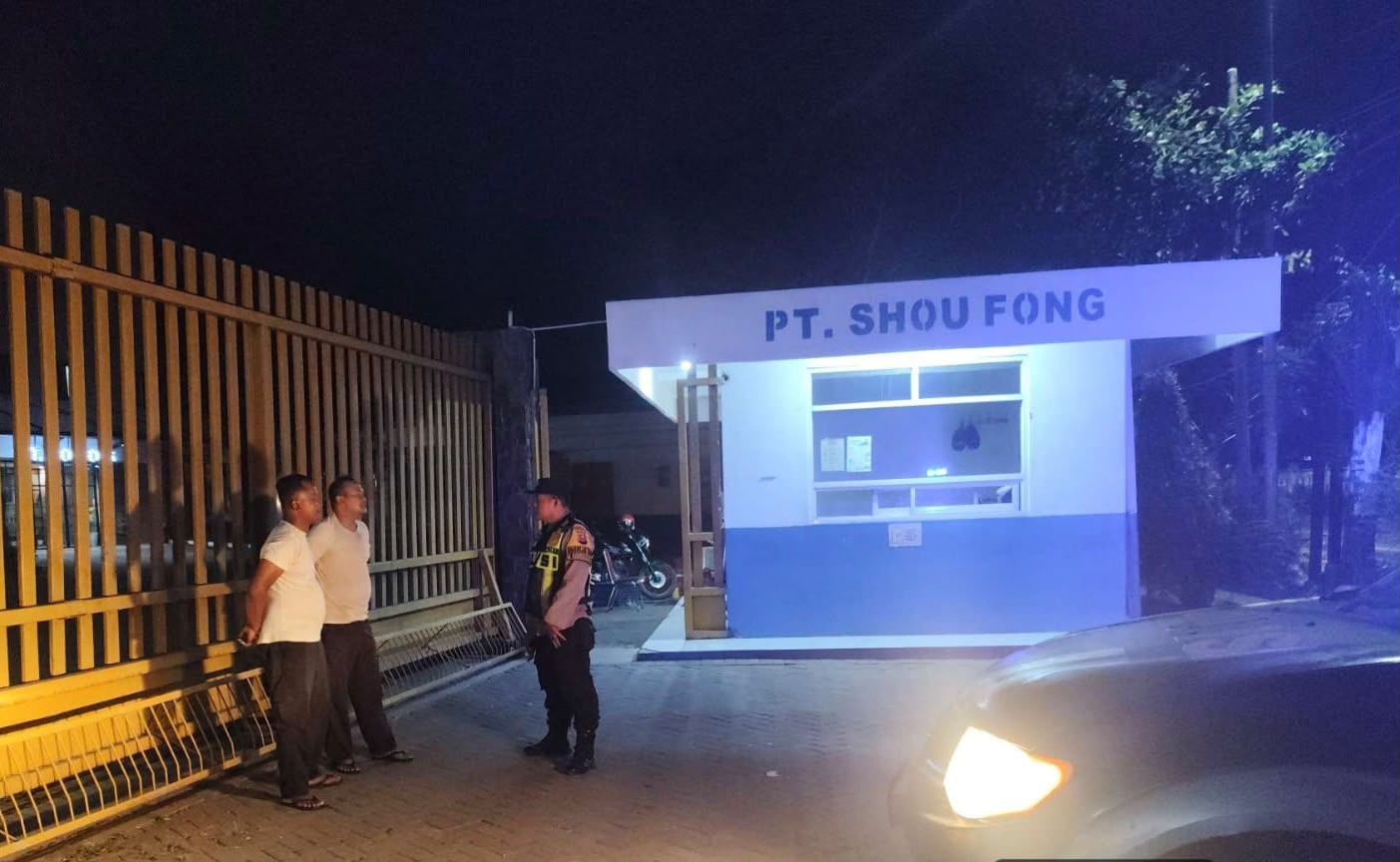 POLSEK SUMBERREJO TINGKATKAN PATROLI SAPA MALAM, ANTISIPASI KEJAHATAN DAN WUJUDKAN RASA AMAN MASYARAKAT