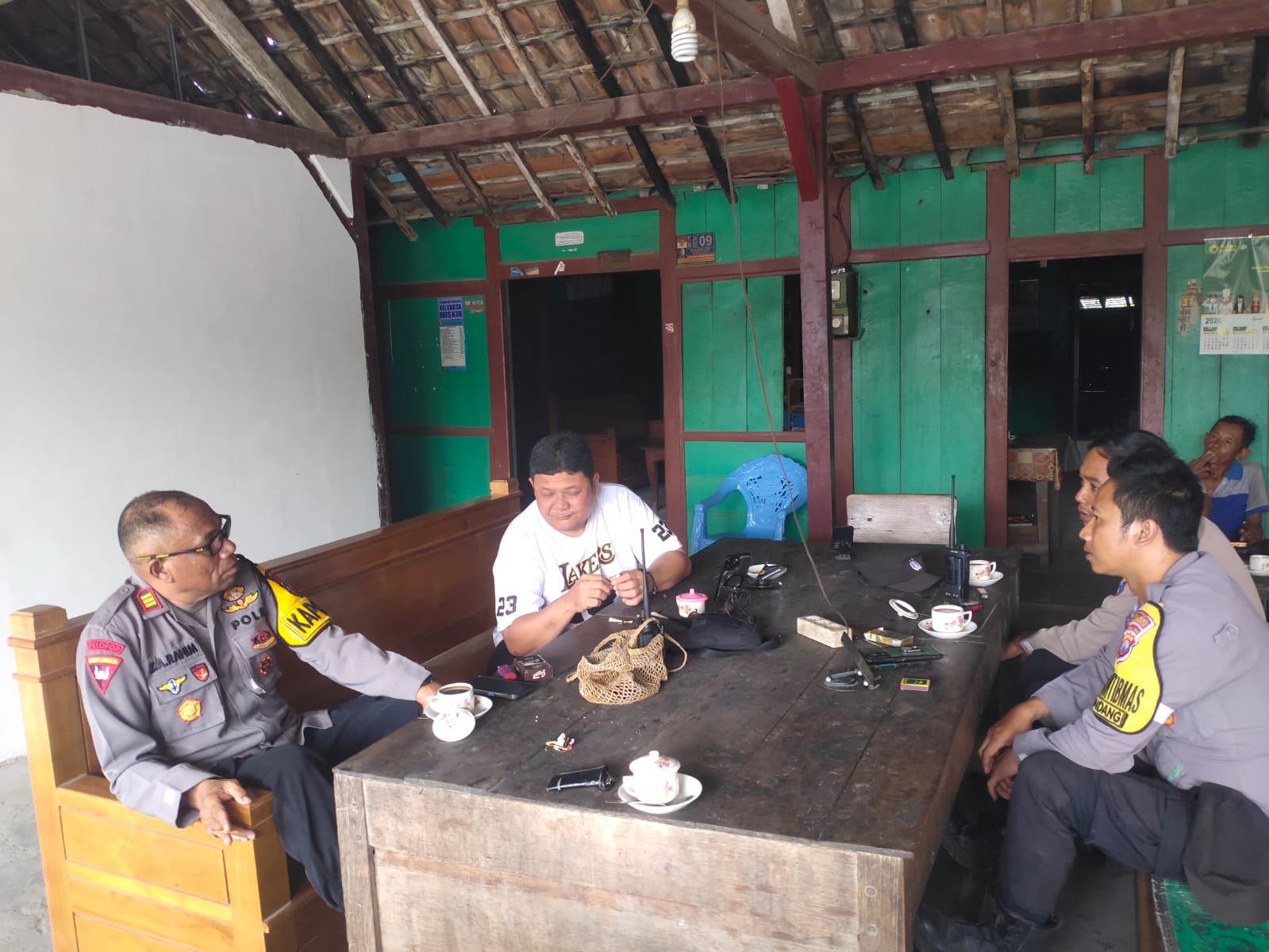 Kapolsek Gondang Sambang dan dialogis dengan warga Desa