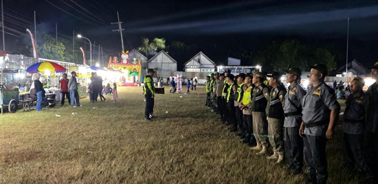 Polsek Baureno Gelar Pengamanan Ketat di Festival UMKM Dalam Rangka Memeriahkan HUT RI ke-81