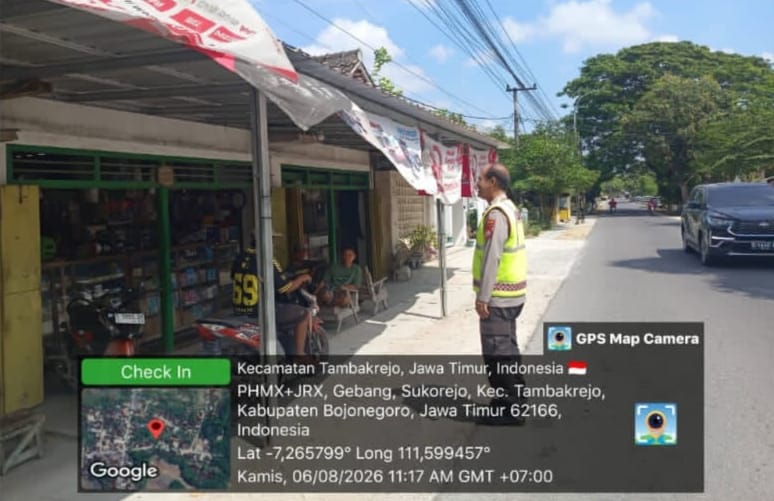 Cegah kriminal, Polsek Tambakrejo gelar Patroli