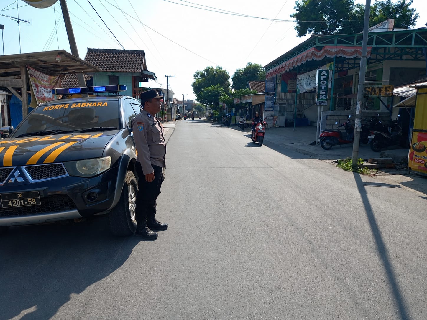 Antisipasi Gangguan Kamtibmas, Anggota Polsek Gondang Melaksanakan Patroli sapa siang Di Wilayah Kecamatan Gondang