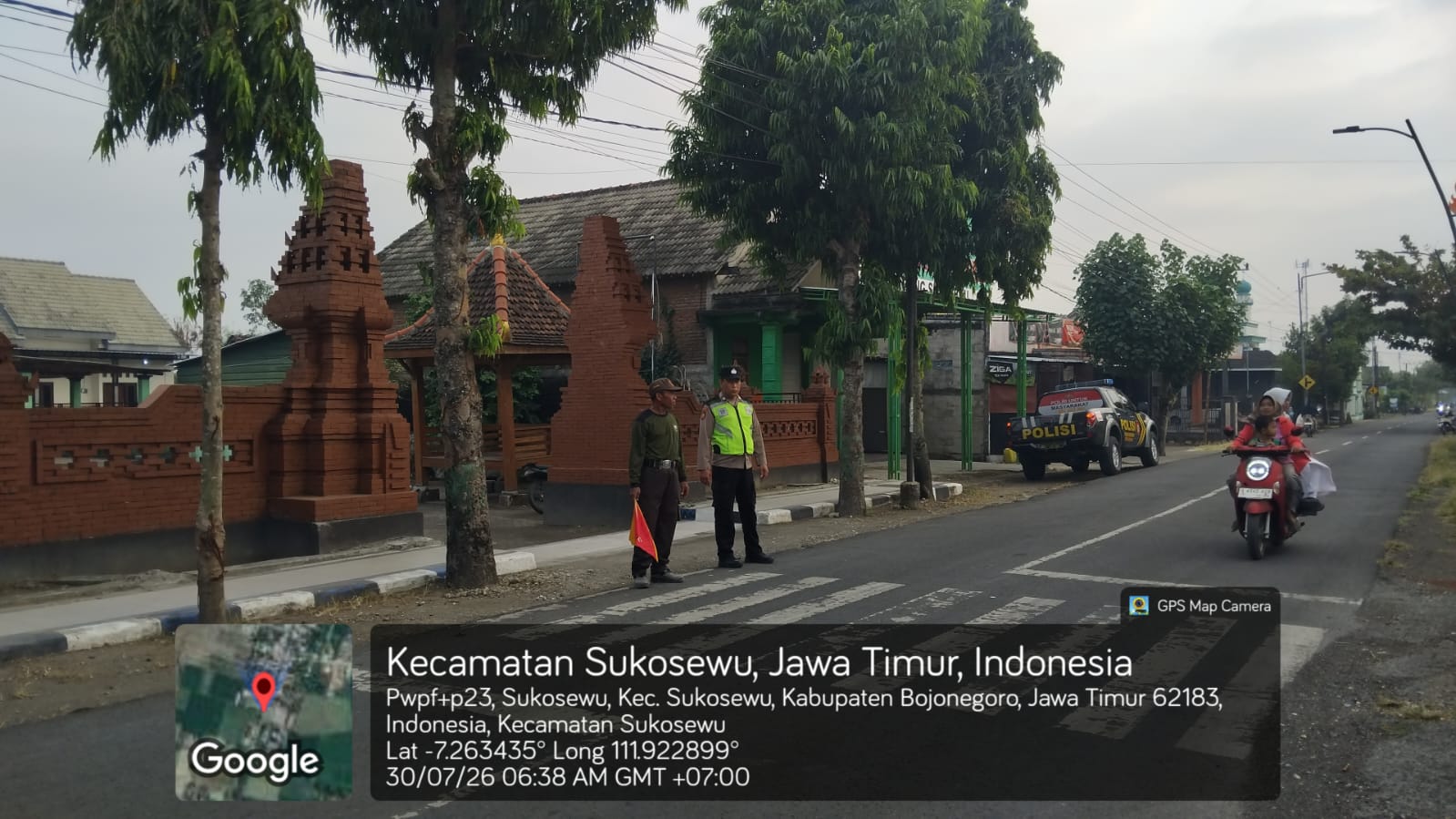 Piket jaga polsek Sukosewu laksanakan sapa pagi