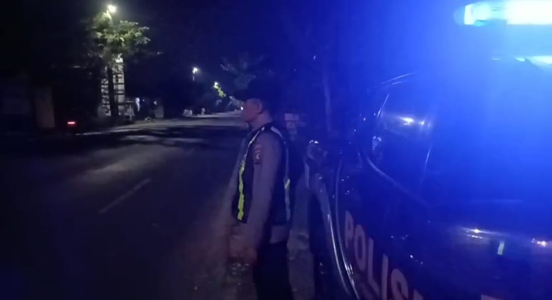 Cegah Kriminalitas dan Antisipasi Gangguan Kamtibmas, Polsek Kalitidu Tingkatkan Kegiatan Patroli