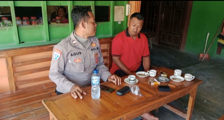 Cangkrukan Sampaikan Pesan Kamtibmas