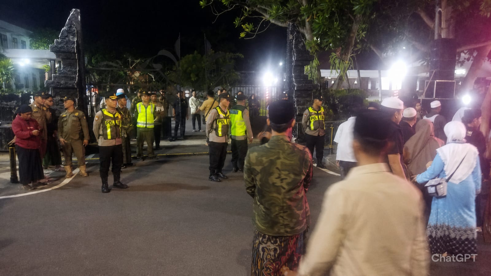 Polsek Bojonegoro Kota Amankan Kepulangan Jamaah Haji Kloter 37, 38, dan 39 Kabupaten Bojonegoro Tahun 2026