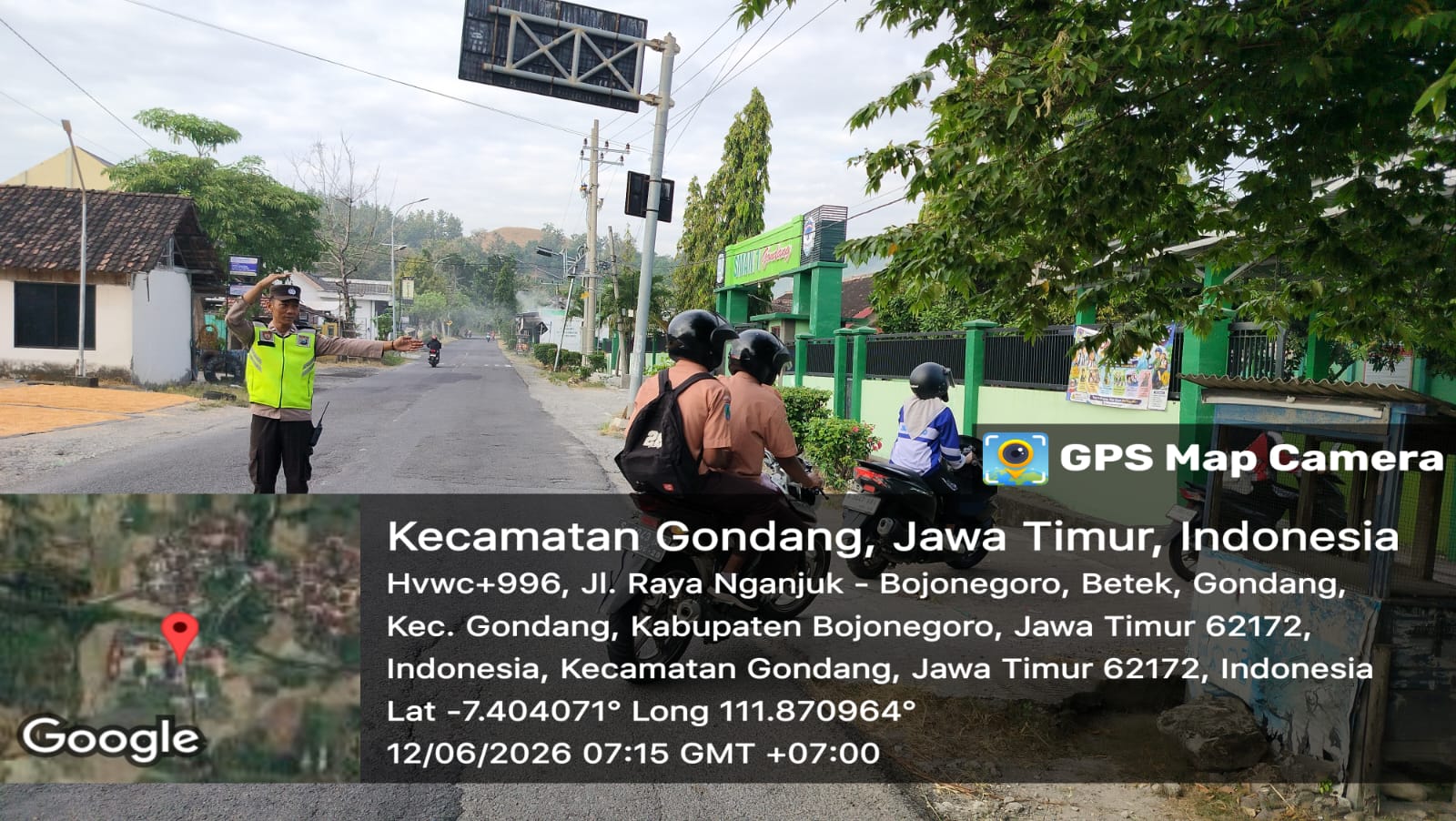 Polsek Gondang Melaksanakan Program Sapa Pagi