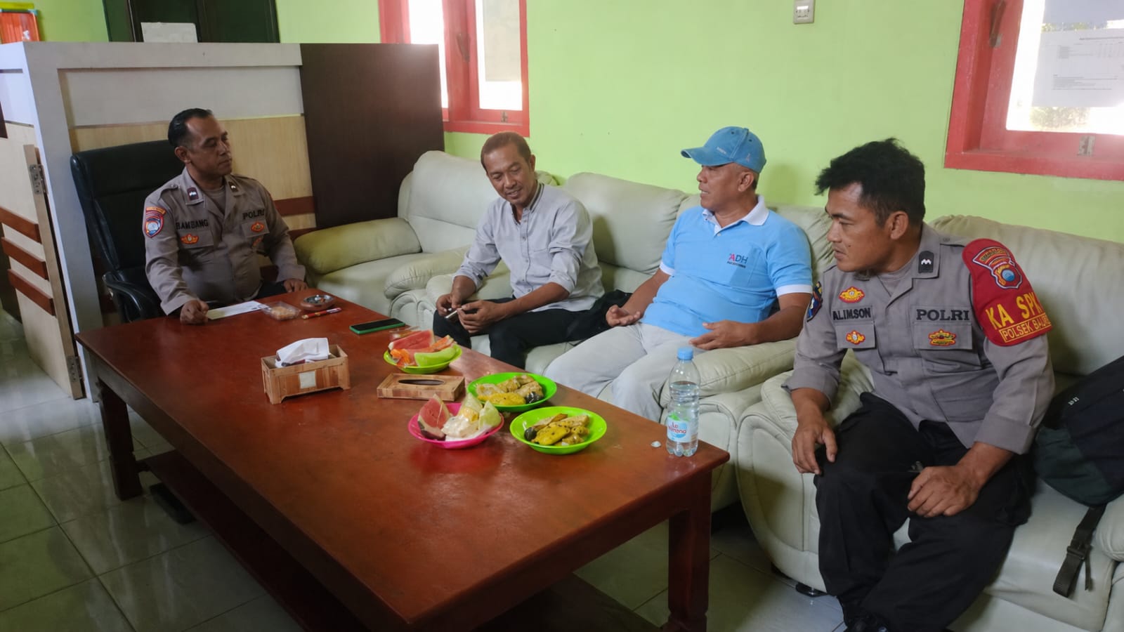 Polsek Baureno Silahturahmi dengan Tokoh Masyarakat, Ajak Peduli Serta Berperan Aktif Dalam Menjaga Kamtibmas