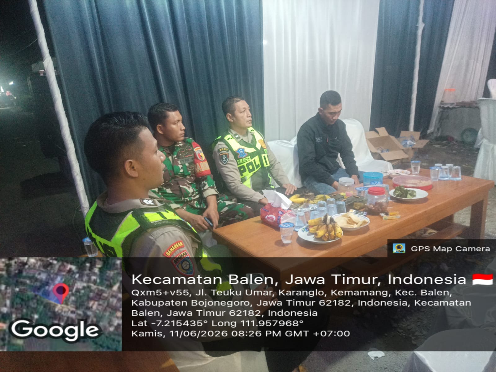 Personil Polsek Balen amankan giat masyarakat pentas elekton