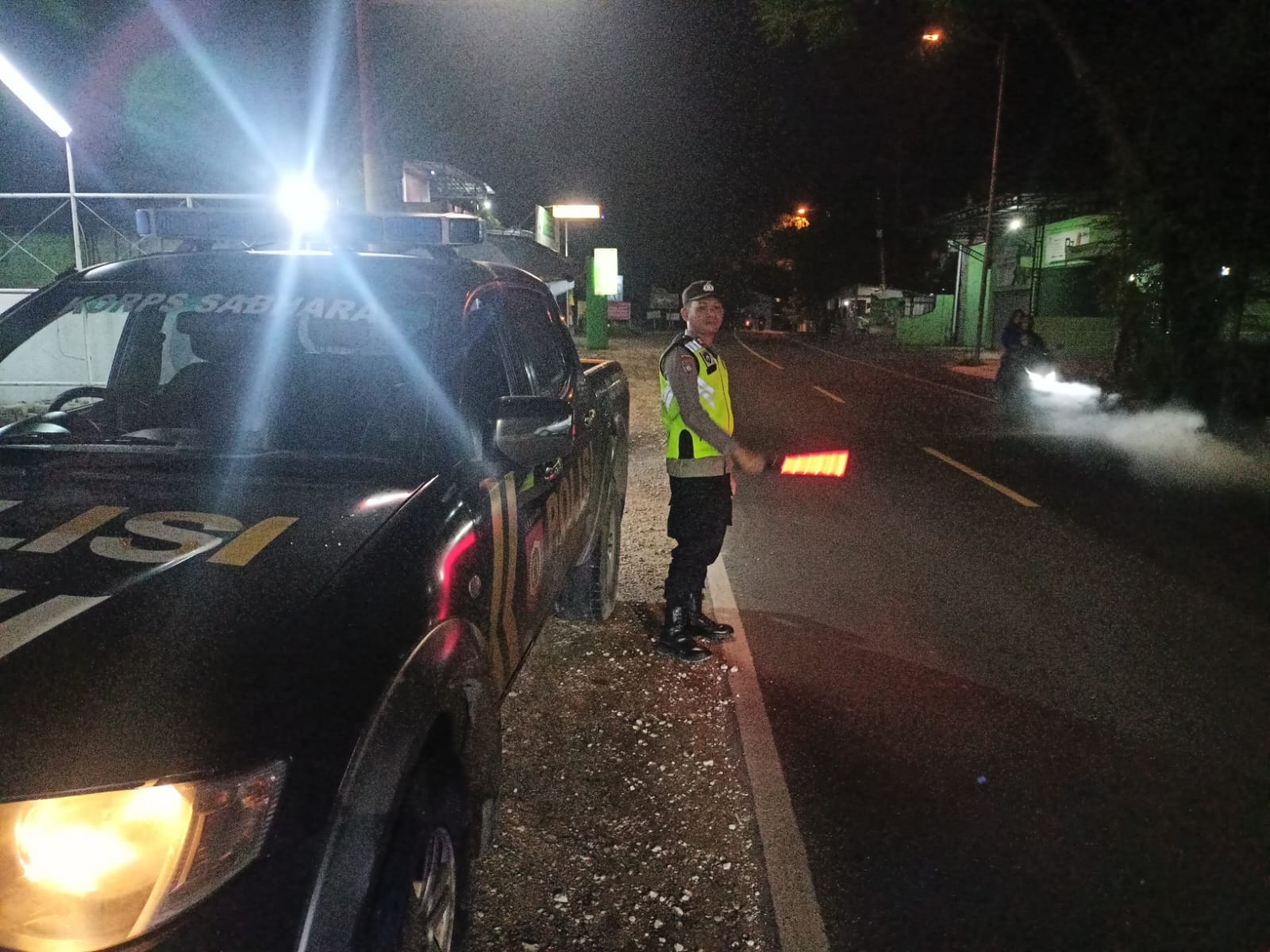 Polsek Margomulyo Melaksanakan Giat Sapa Fajar Guna Antisipasi Kriminalitas