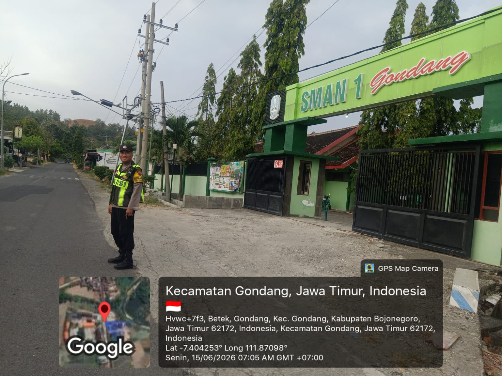 Polsek Gondang Melaksanakan Program Sapa Pagi