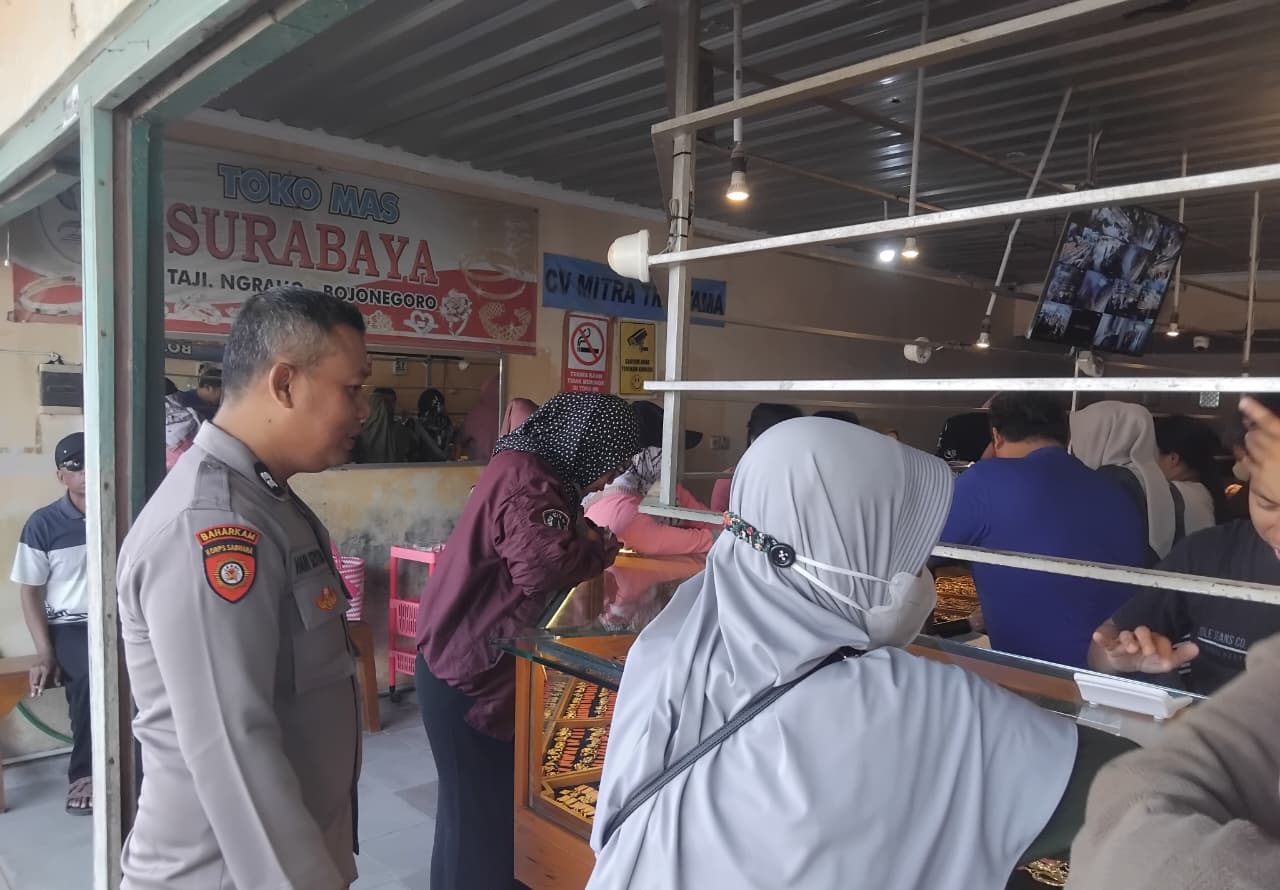 PS Kanit Samapta Polsek Ngraho Pimpin Patroli dan Himbauan Antipremanisme, Wujudkan Lingkungan Aman dan Kondusif