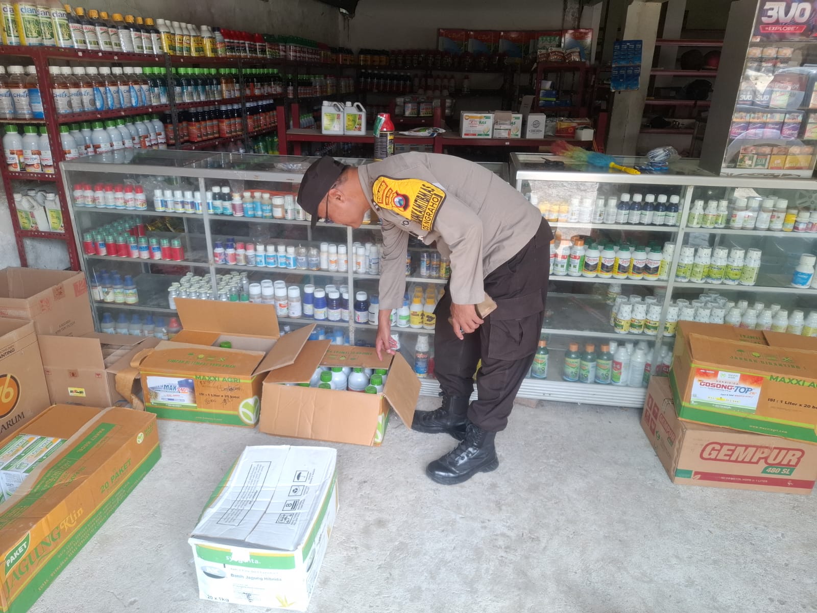 Patroli dialogis sapa Siang Polsek Gayam antisipasi gangguan Kamtibmas