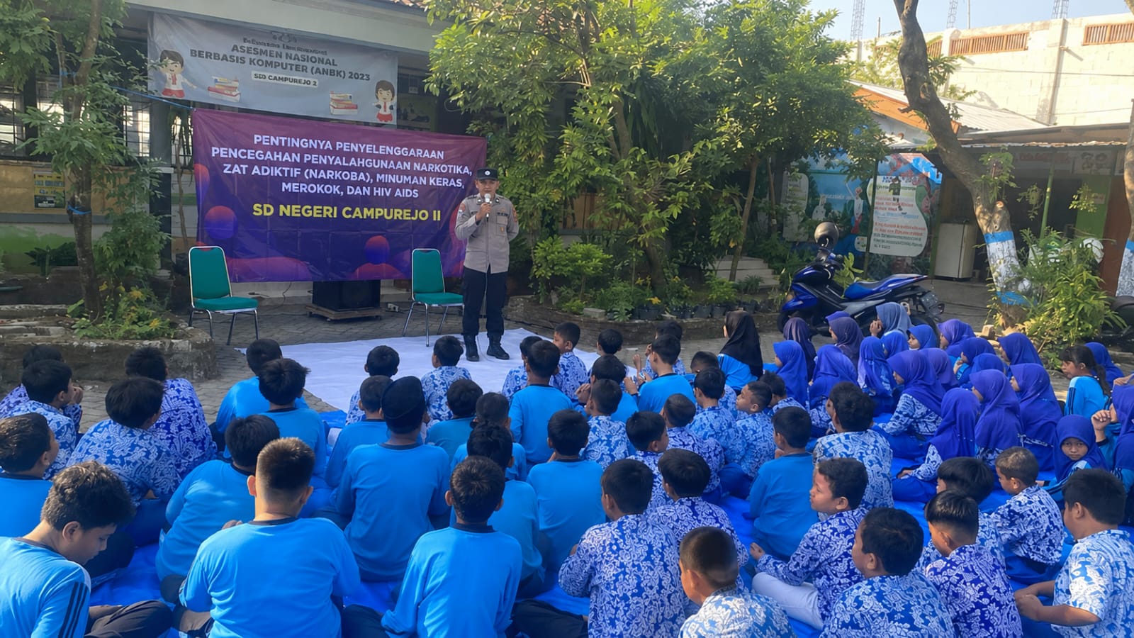 Polsek Bojonegoro Kota Berikan Penyuluhan Bahaya Narkoba, Miras, Rokok dan HIV/AIDS di SDN Campurejo II