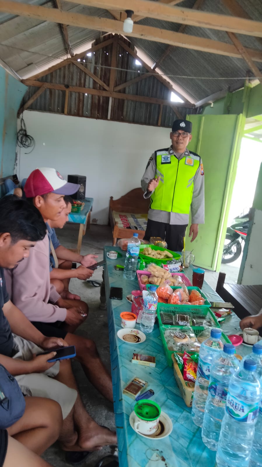 Patroli dialogis sapa Siang Polsek Gayam antisipasi gangguan Kamtibmas