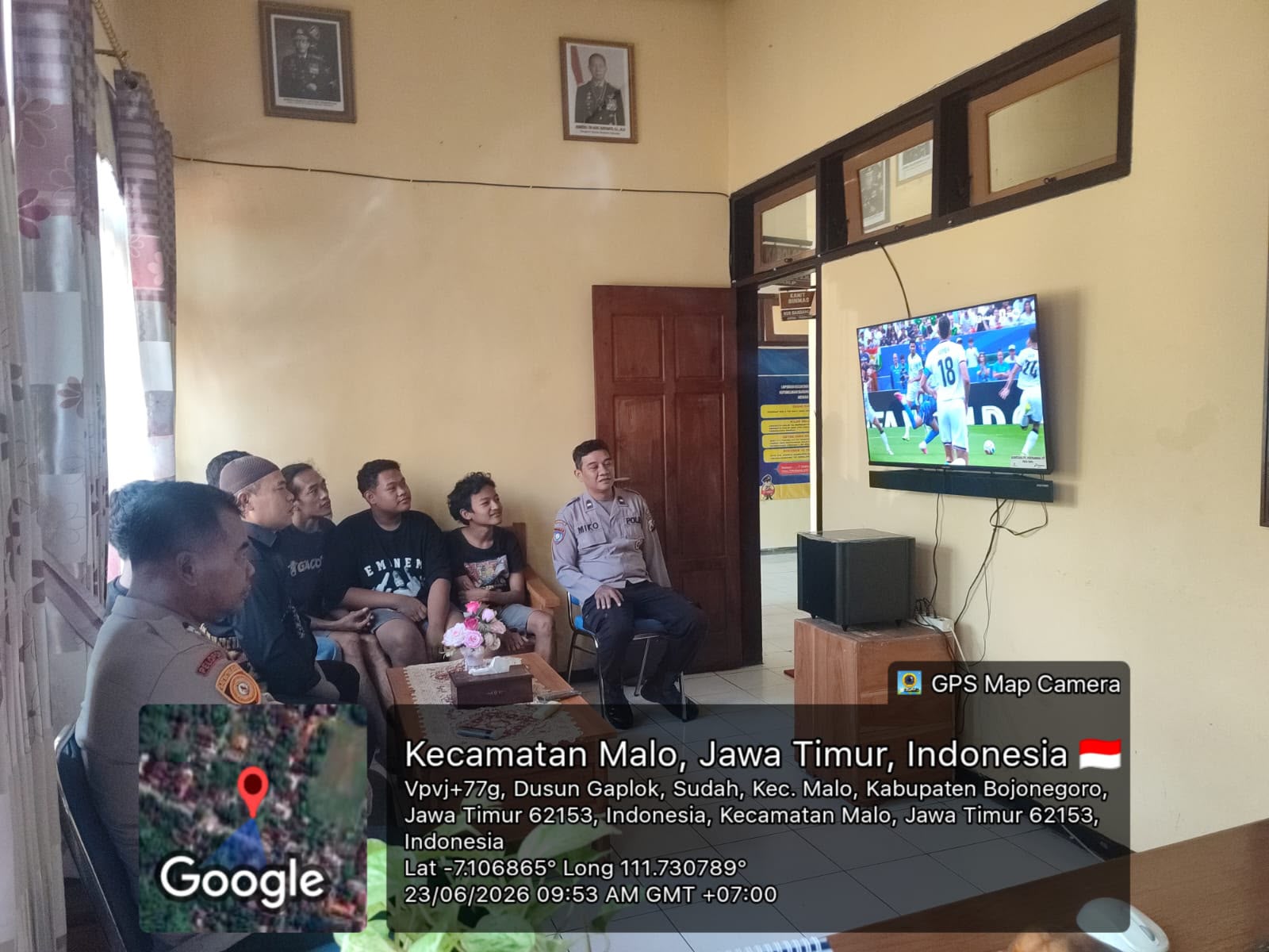 Polsek Malo Gelar Nobar Piala Dunia Norwegia vs Senegal di Mapolsek Malo