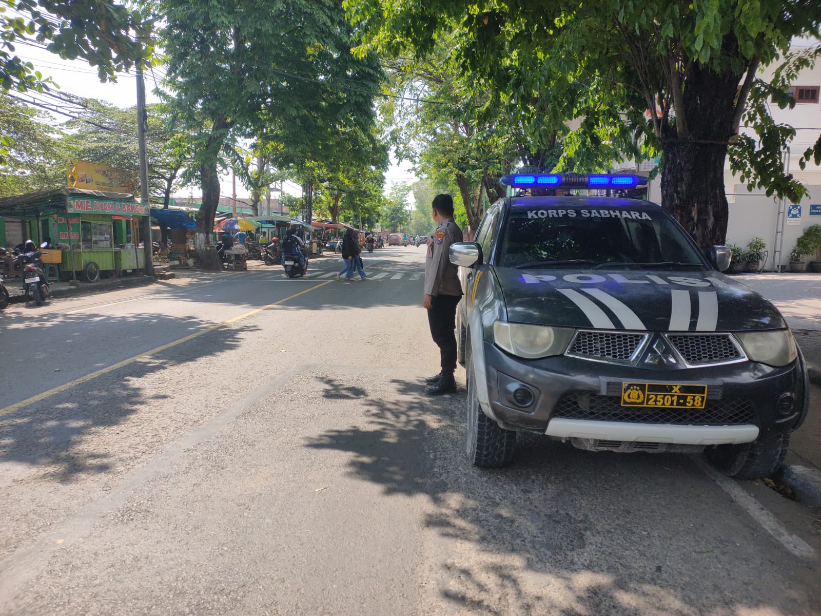 Antisipasi Gangguan Kamtibmas, Polsek Baureno Intensifkan Patroli Sapa Siang