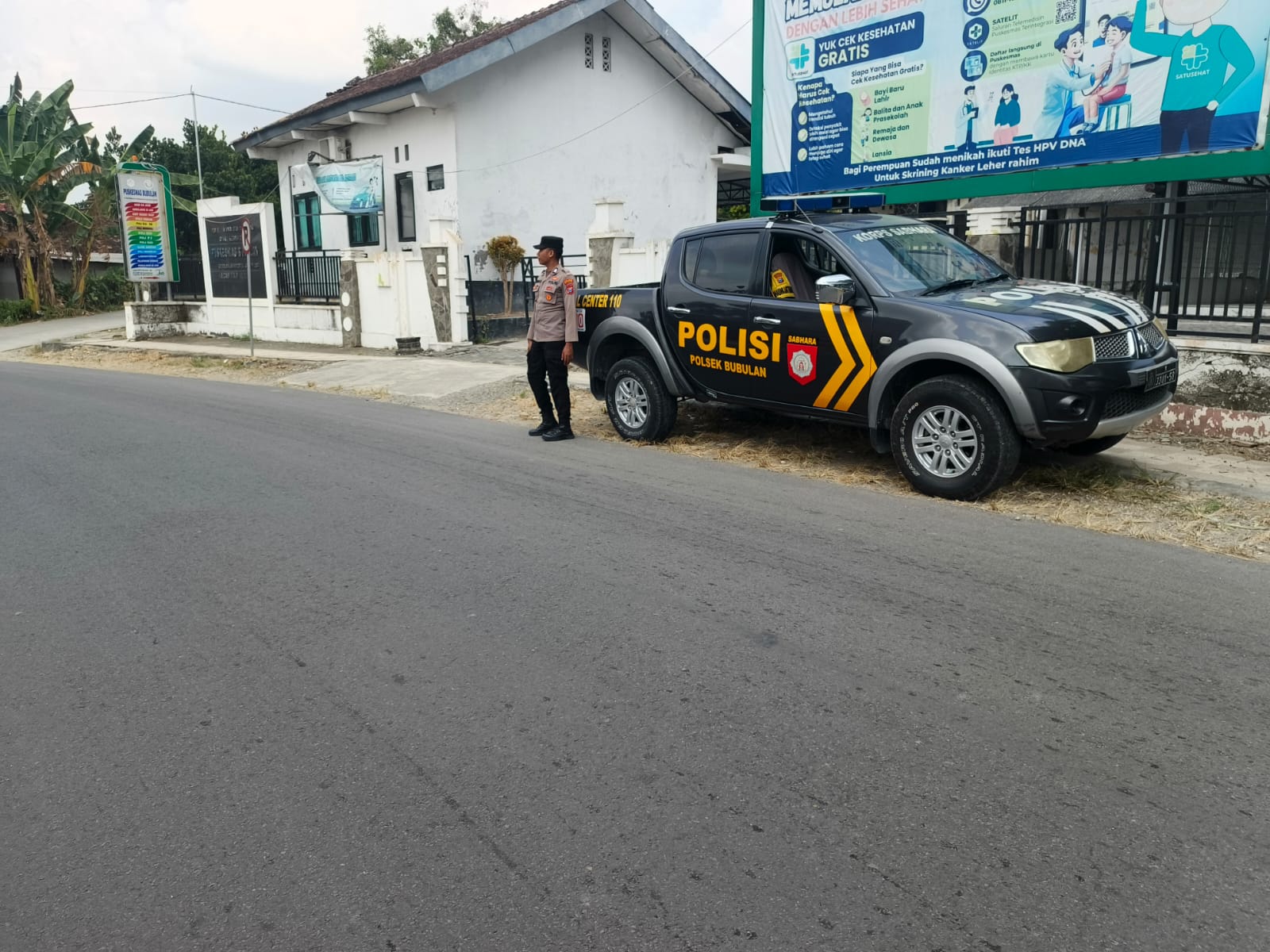 Sapa Siang Polsek Bubulan Berikan Rasa Aman Kepada Masyarakat Dan Pengguna Jalan