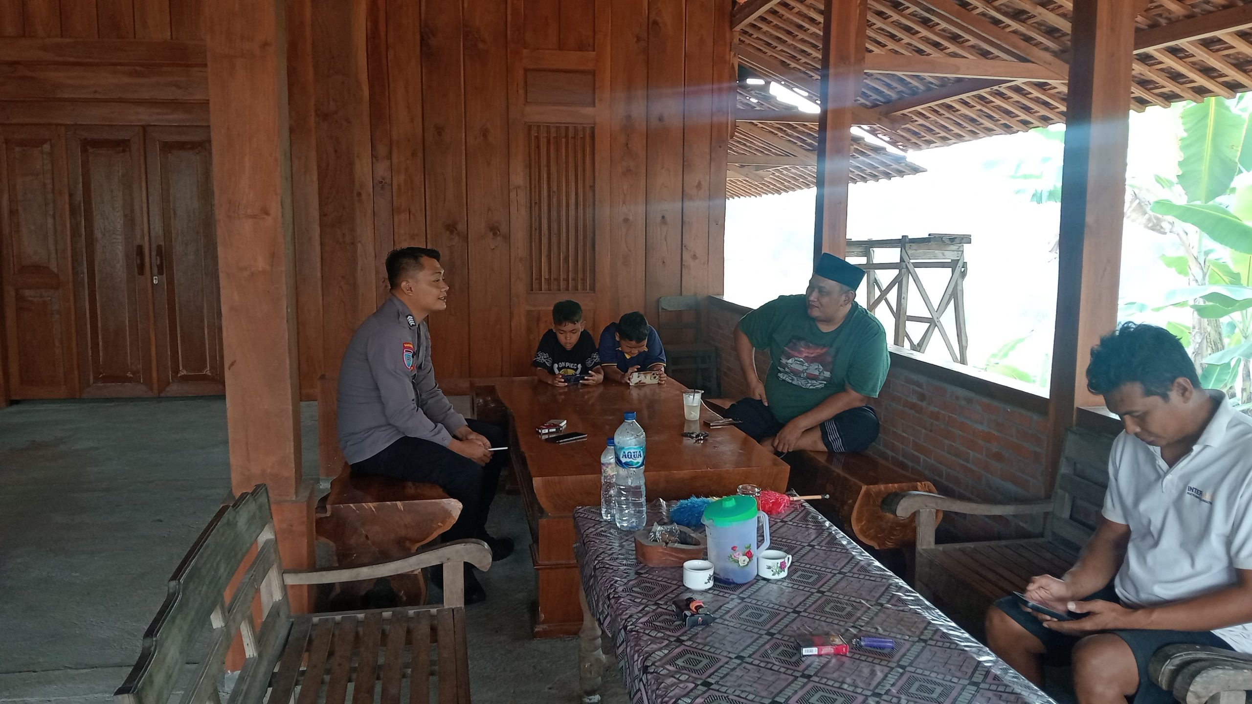 Patroli dialogis sapa Siang Polsek Gayam antisipasi gangguan Kamtibmas