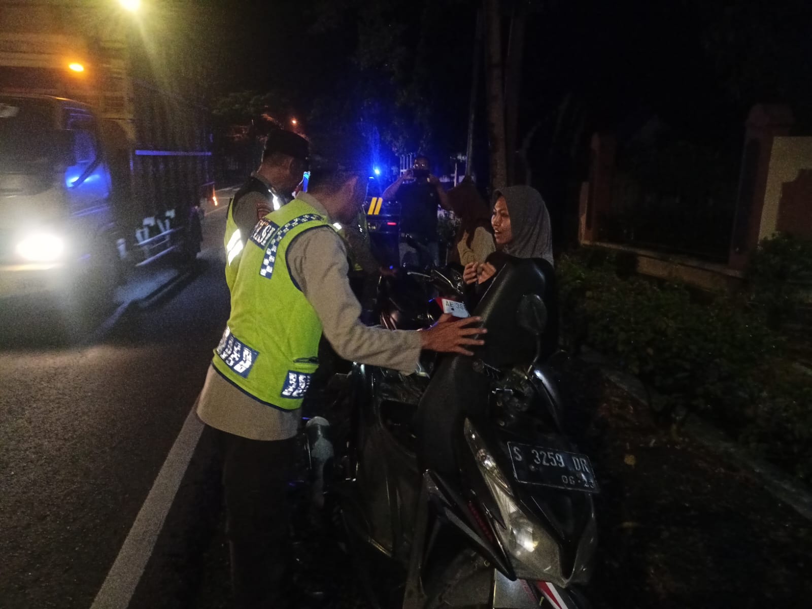 Apel Pengamanan dan Penyekatan Suran Agung Warga PSHW Tunas Muda Yang Mau Berangkat Ke Kota Madiun