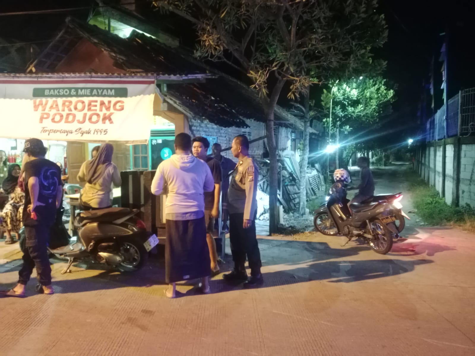 Patroli Dialogis Berikan Pesan Kamtibmas
