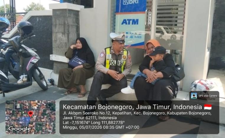 Patroli Dialogis Polsek Bojonegoro Kota Perkuat Sinergi dengan Warga, Cegah Premanisme dan Gangguan Kamtibmas
