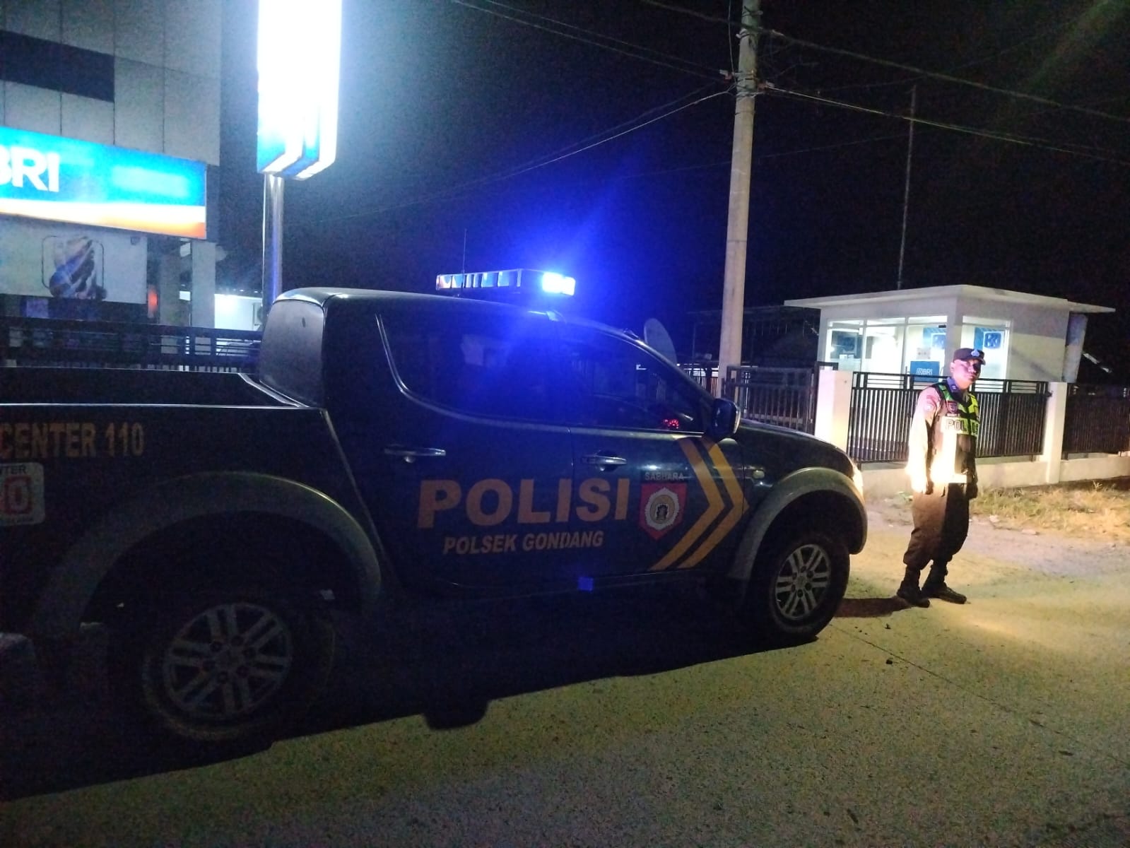 Antisipasi Gangguan Kamtibmas, Anggota Polsek Gondang Melaksanakan Patroli sapa malam Di Wilayah Kecamatan Gondang