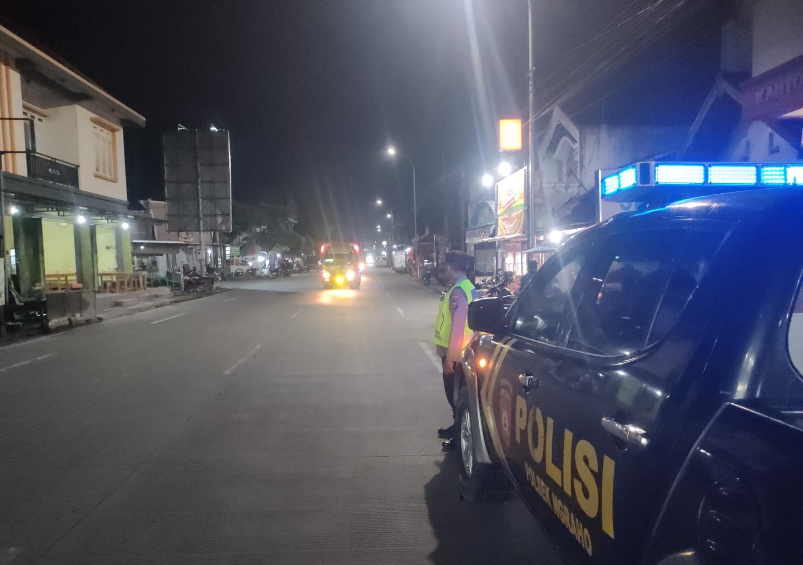 Intensifkan patroli di Malam Hari, Polsek Ngraho Tingkatkan Patroli langit biru pada Jam Rawan