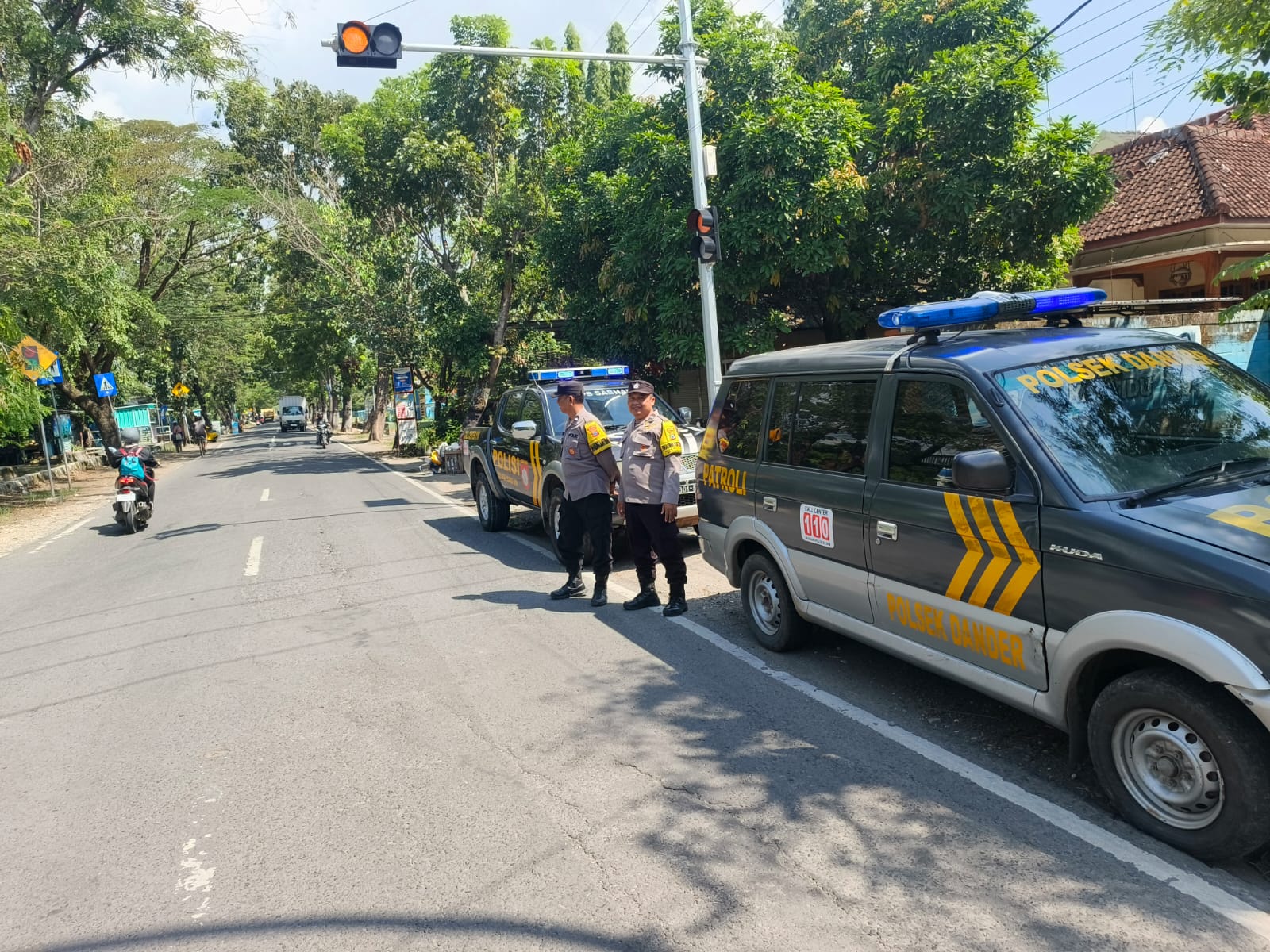 Patroli Bersinggungan Polsek Bubulan Ciptakan Situasi Yang Aman