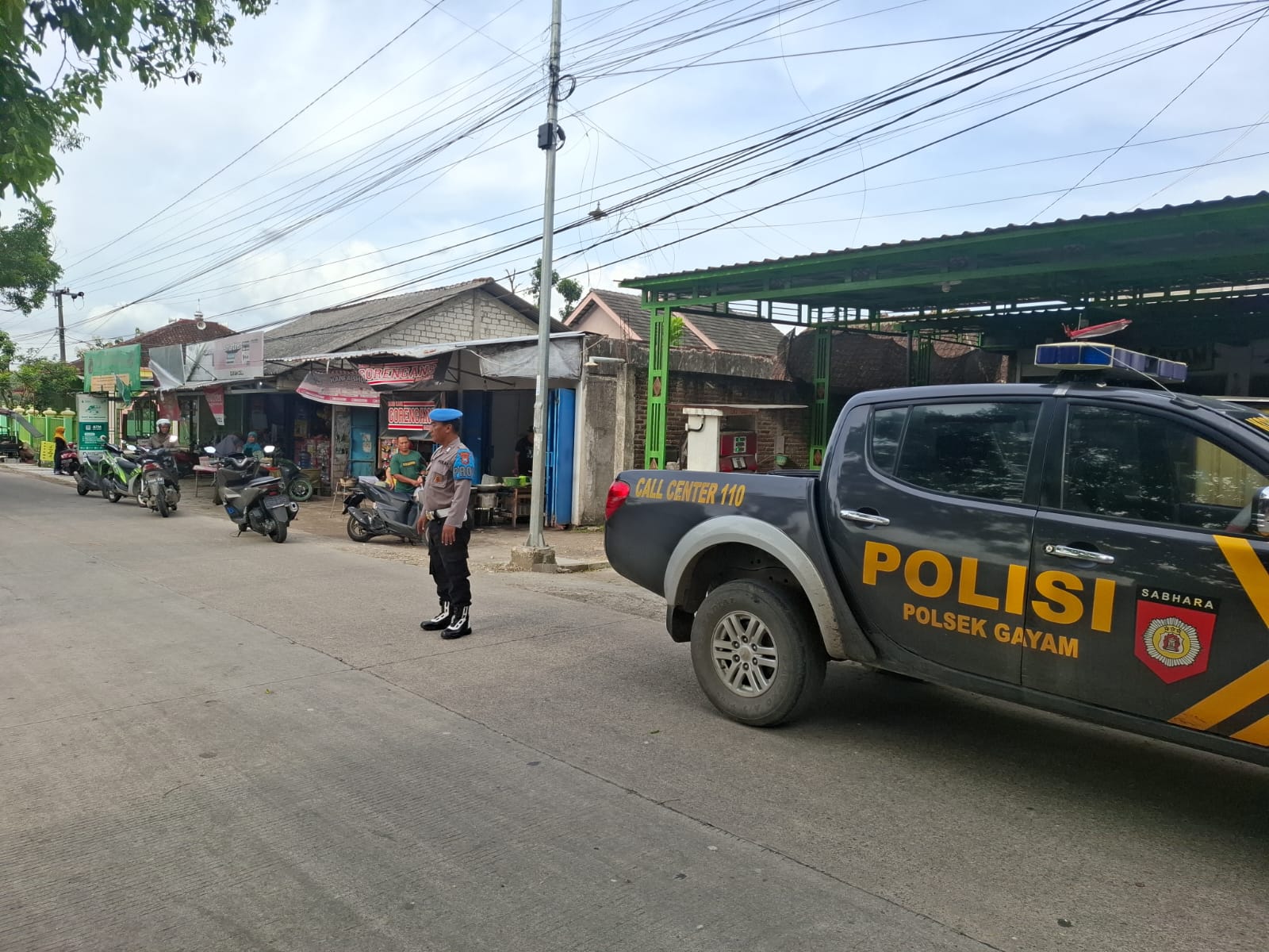 Patroli dialogis sapa Siang Polsek Gayam antisipasi gangguan Kamtibmas
