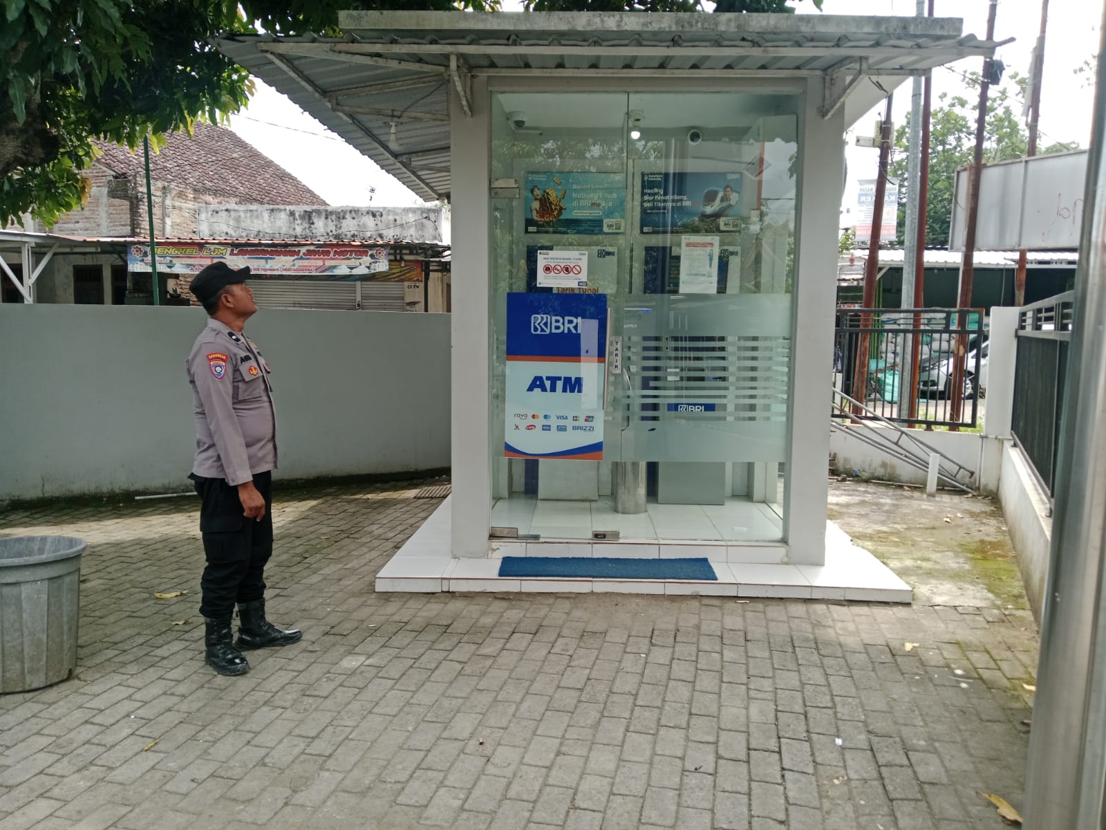 Antisipasi 3C Polsek Ngasem Patroli Perbankan