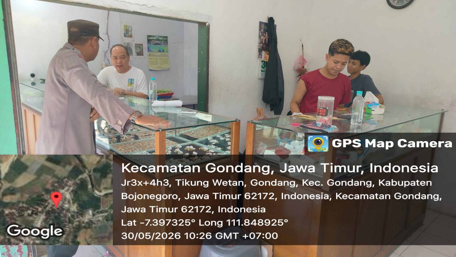 Antisipasi Gangguan Kamtibmas, Anggota Polsek Gondang Melaksanakan Patroli sapa siang Di Wilayah Kecamatan Gondang